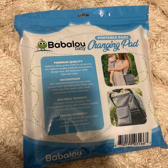 Babalou portable baby changing pad - Picture 4 of 4